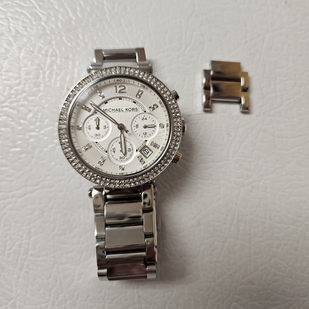 Michael Kors Women's - MK5353 - Silver Tone Glitz Parker Watch